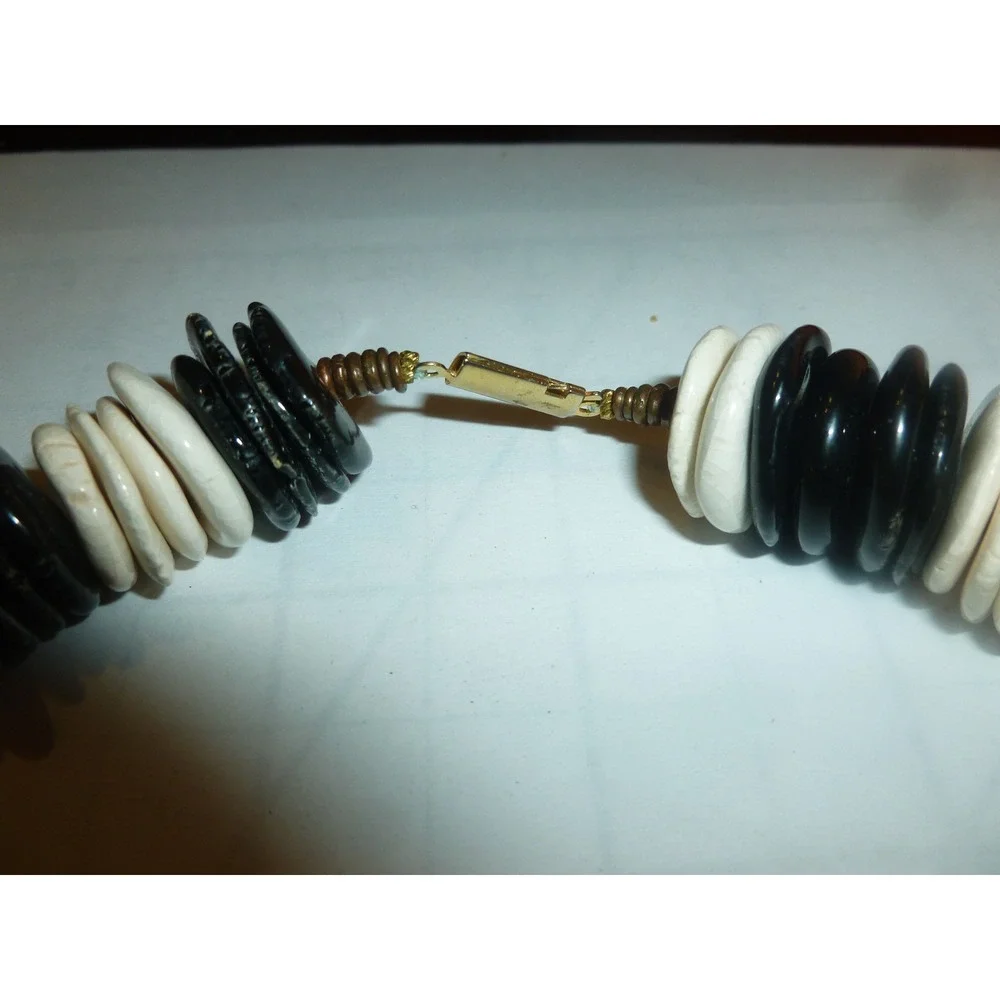 Vtg Artisan Ceramic Disc Bead Necklace‎ Black White Glazed Pottery Boho Choker